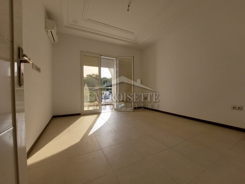 Etage de villa S+4 à Ain Zaghouan Sud